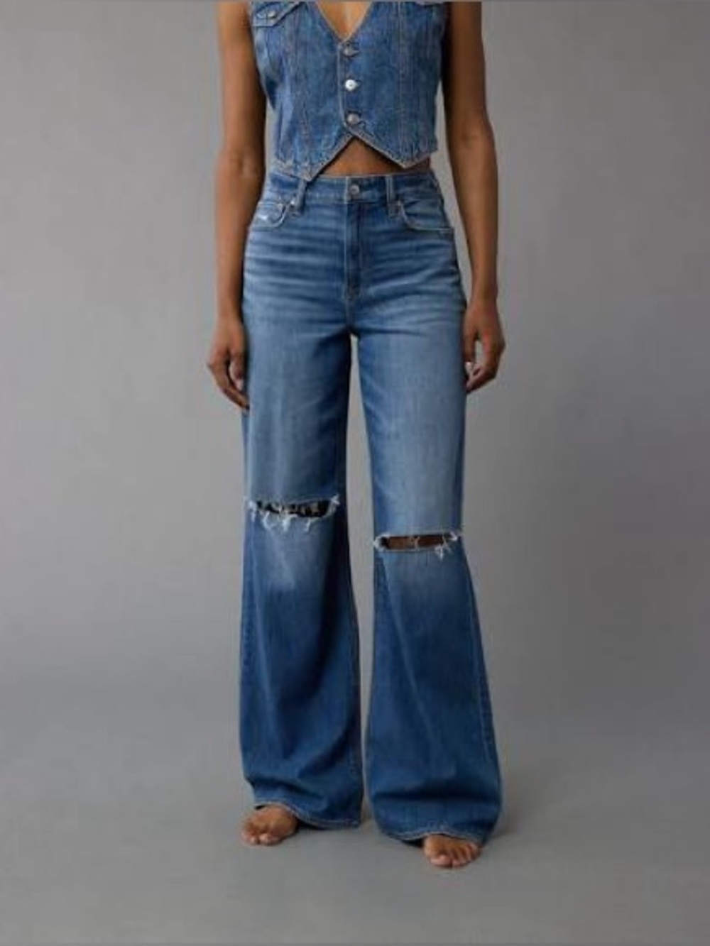 AE Super High Rise Baggy Wide Leg Jeans